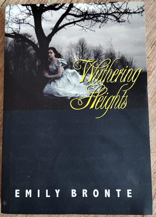 Wuthering Heights  (Paperback, Emily Bronte)